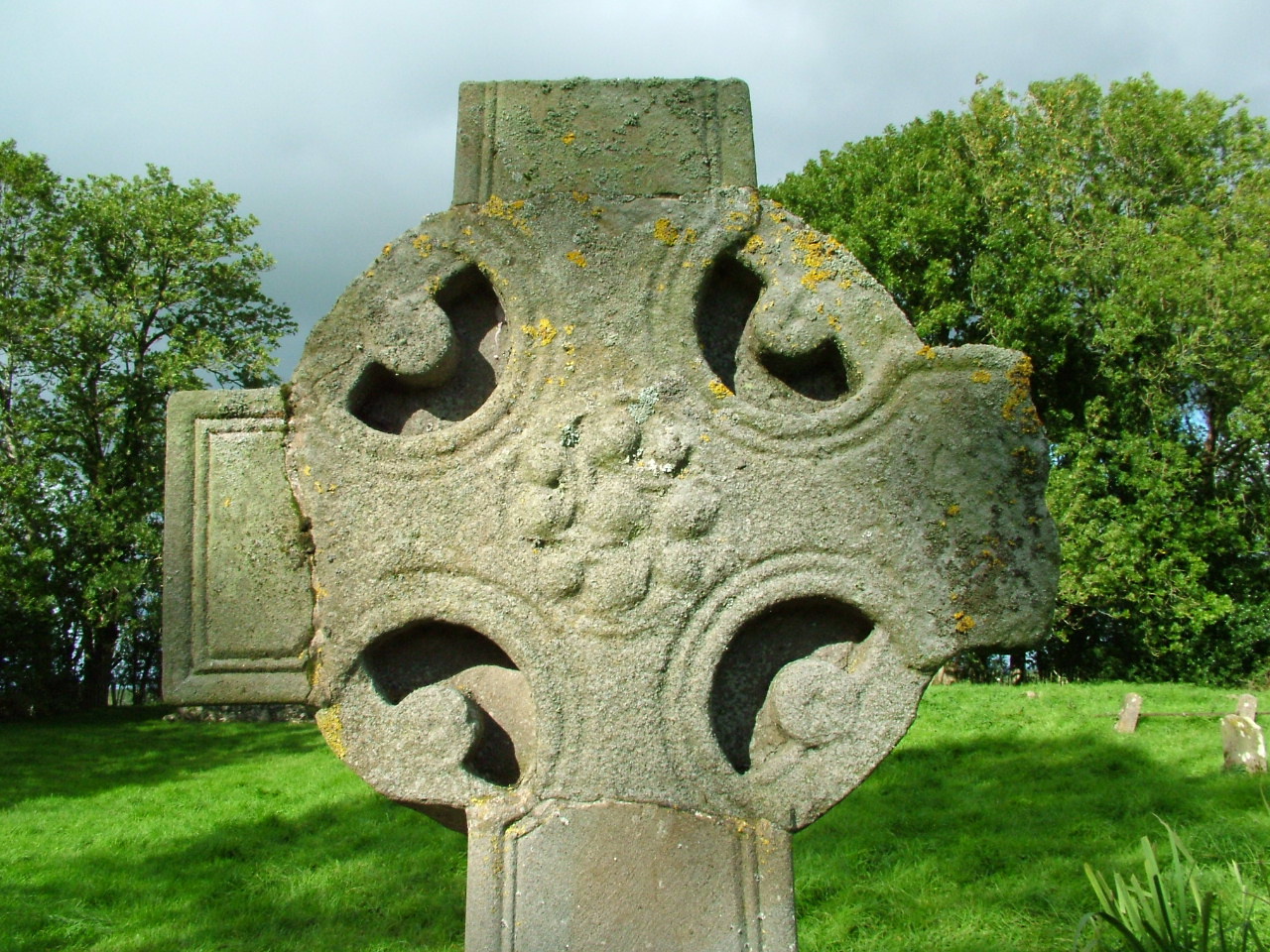Eglish Celtic Cross